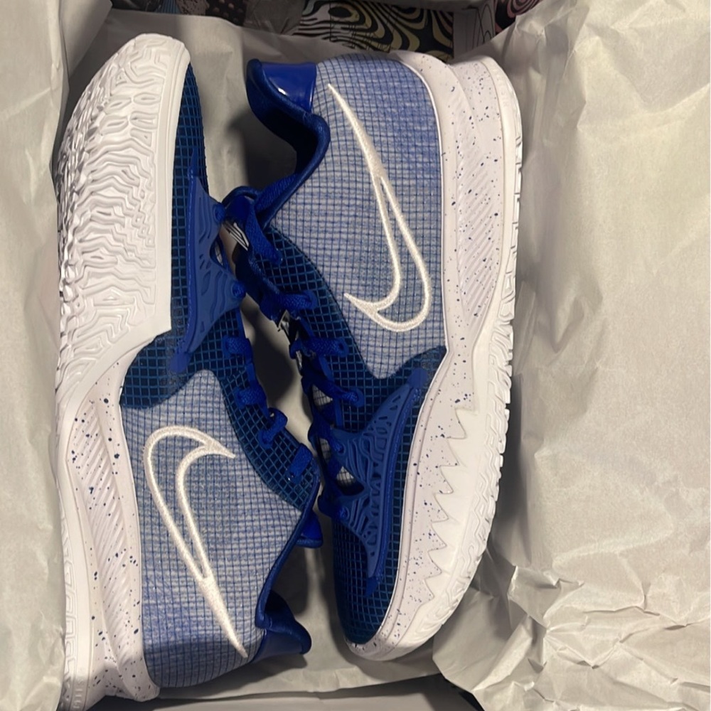 Kyrie Low 5 TB